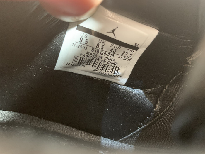 Air Jordan 4 Retro PRM 