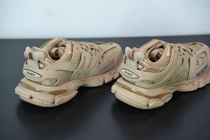 BALCIA Track SNEAKER