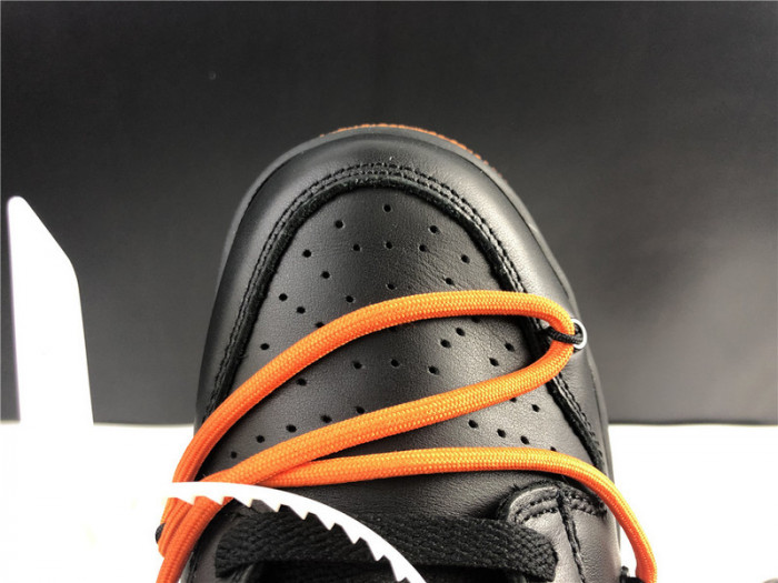 OFW x Nike Dunk CT0856-005