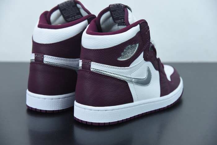 Air Jordan 1 High OG “Bordeaux” 555088-611
