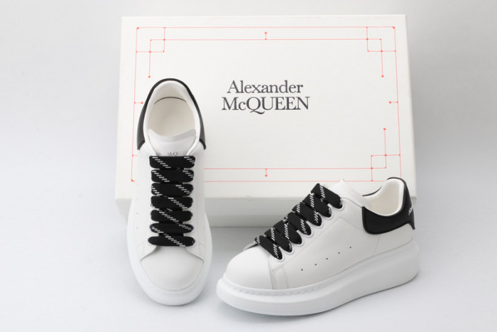 ALEXMQ Sneakers