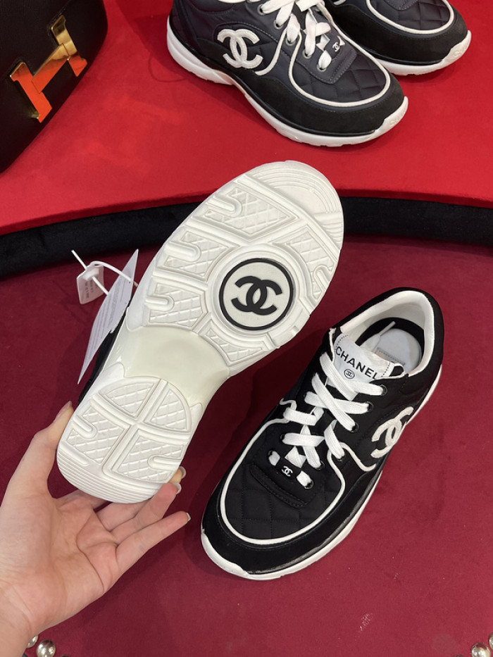 CHNL Sneaker