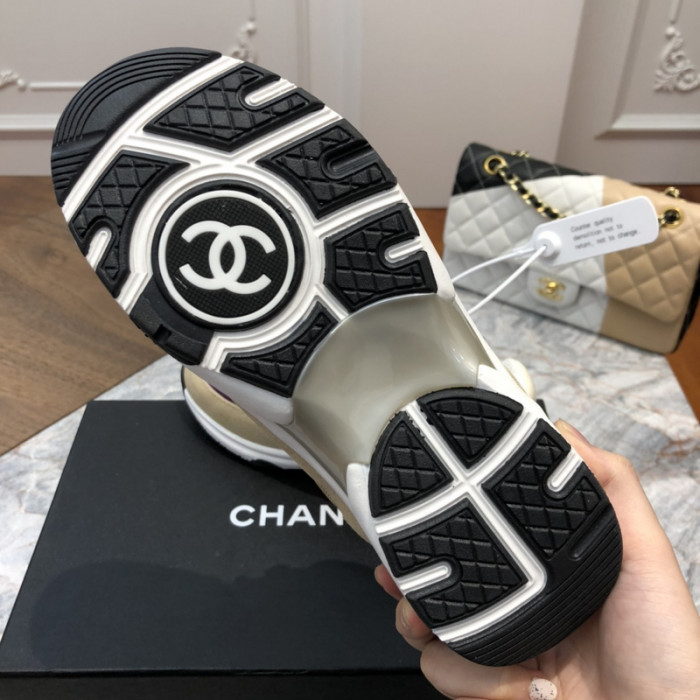 CHNL Sneaker