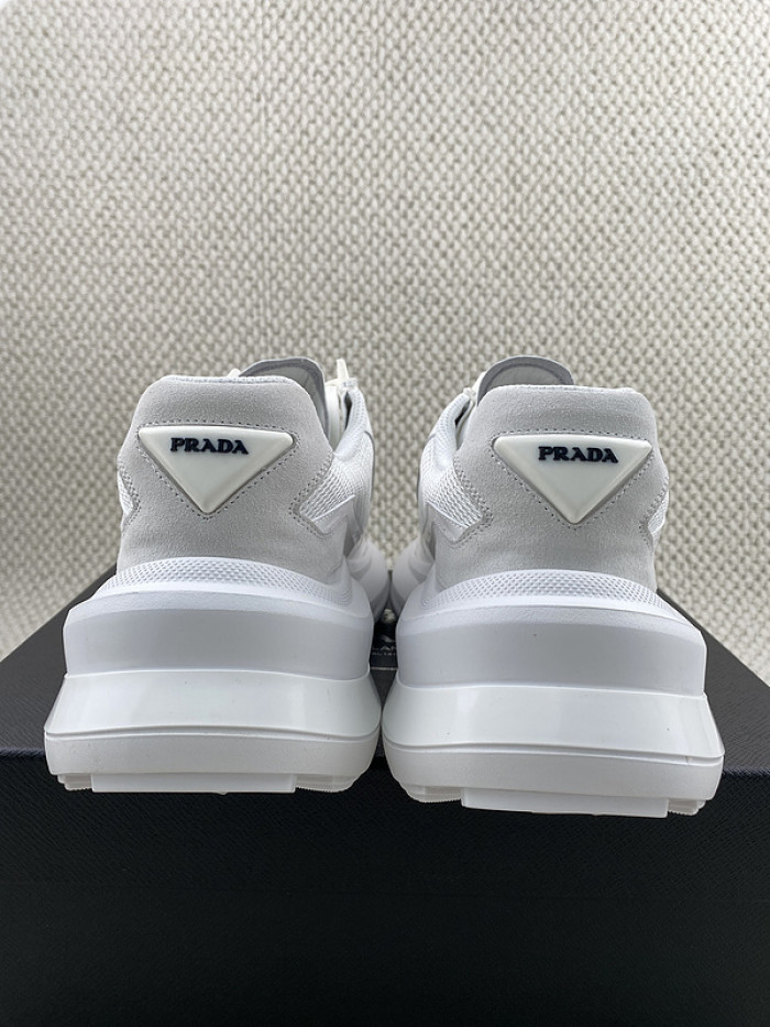 PRDA Sneaker