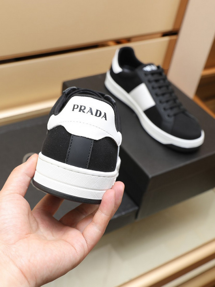 PRDA Sneaker