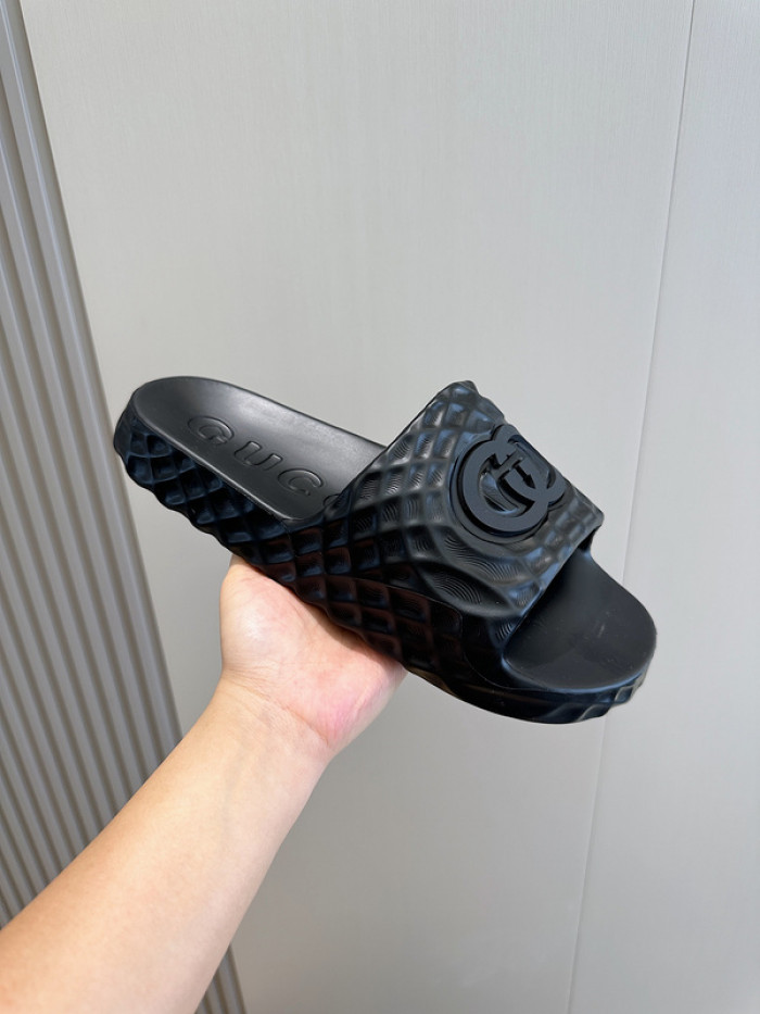 GCI GG Slide Sandal