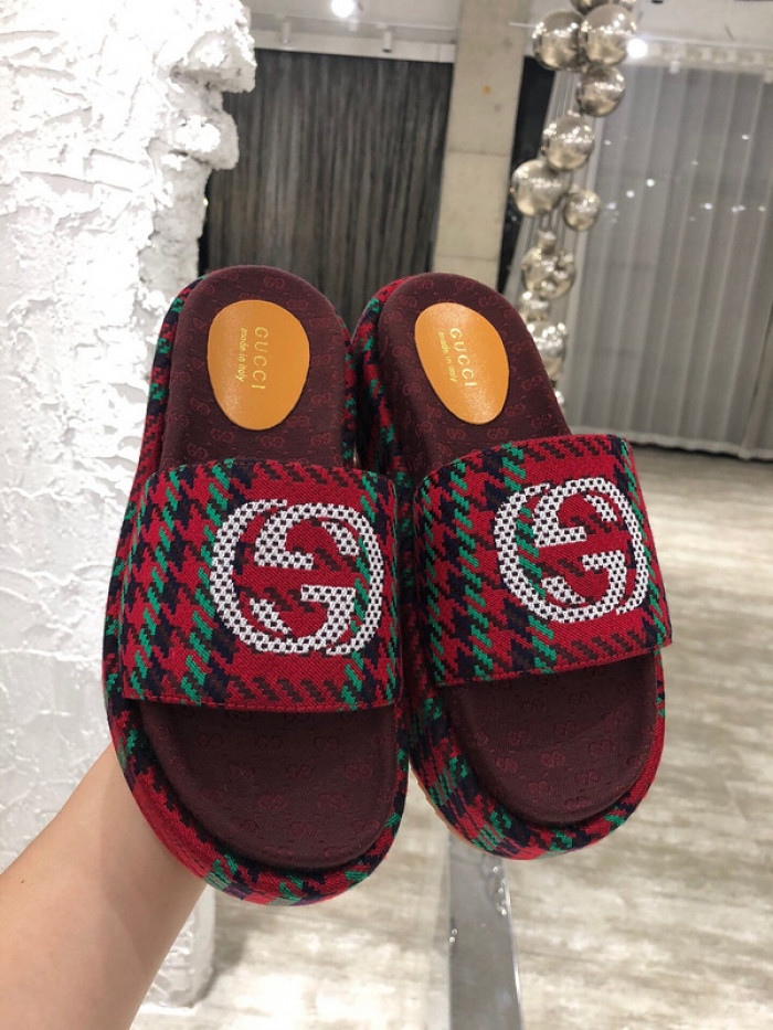 GCI GG Slide Sandal
