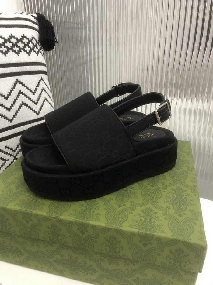 GCI GG Slide Sandal