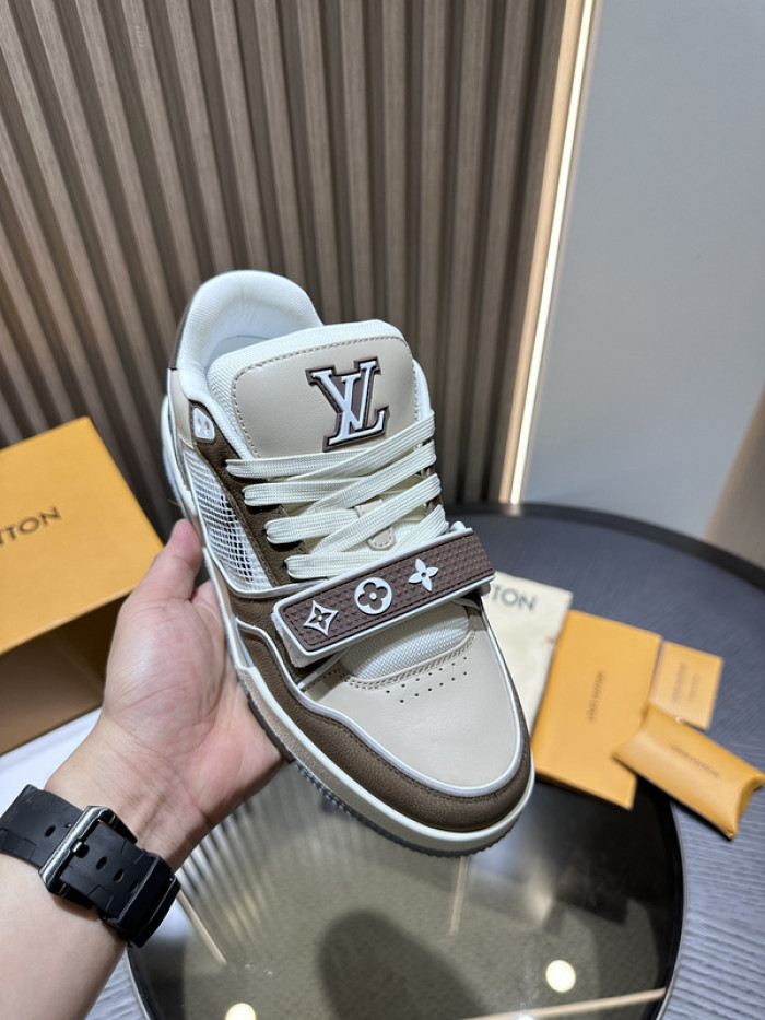 LUSV SNEAKERS
