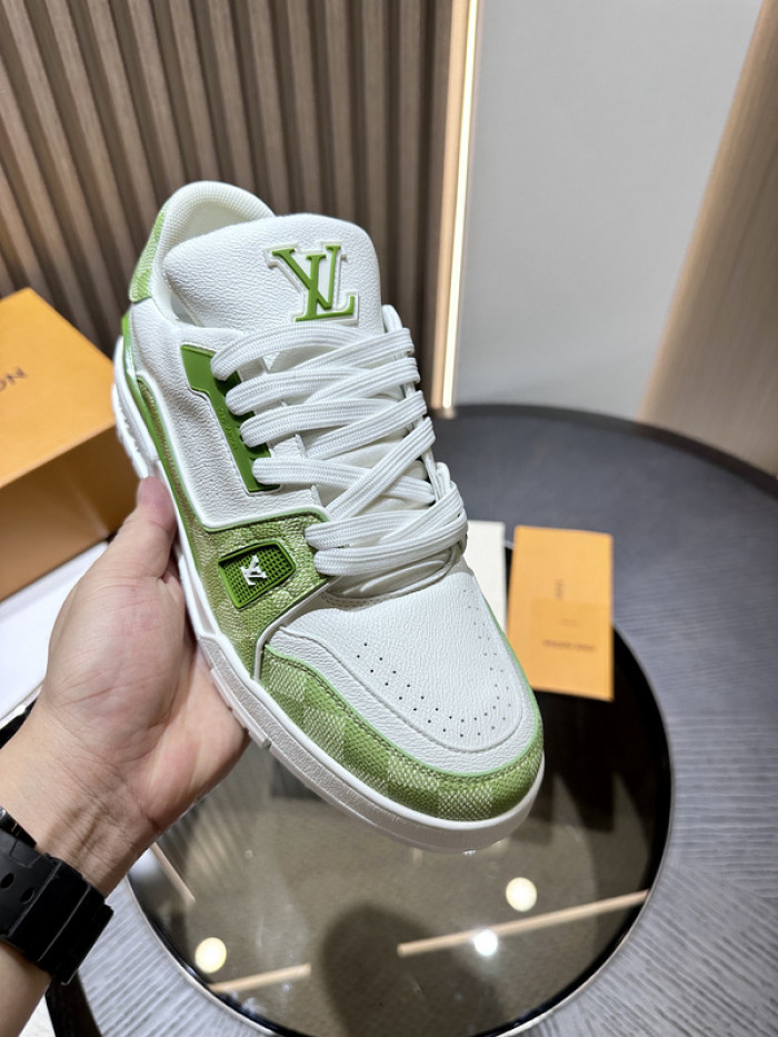 LUSV SNEAKERS