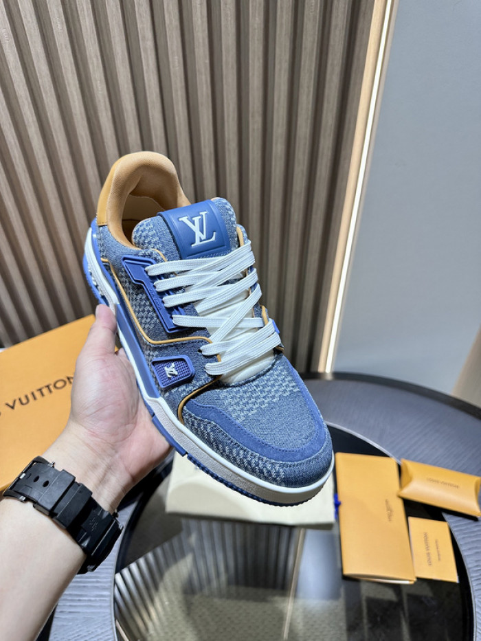 LUSV SNEAKERS
