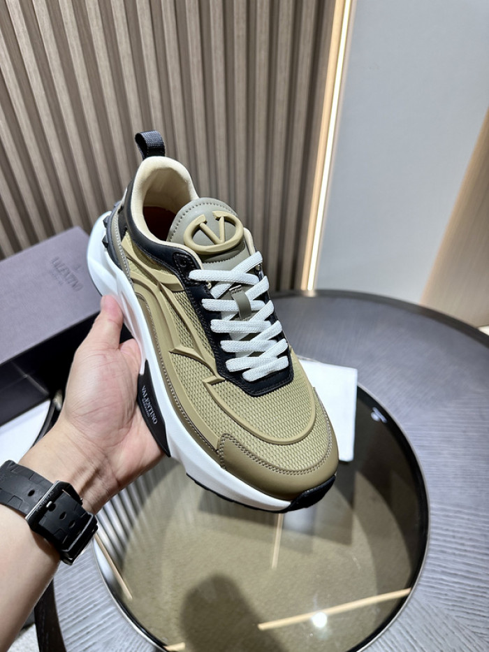 VALENTINO GARAVANI SNEAKER