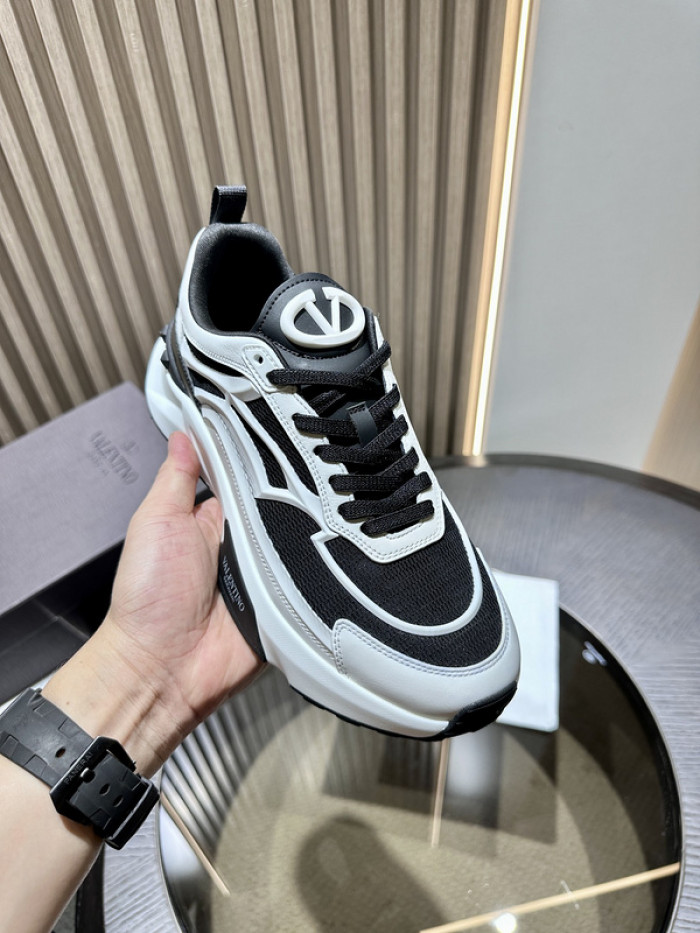 VALENTINO GARAVANI SNEAKER