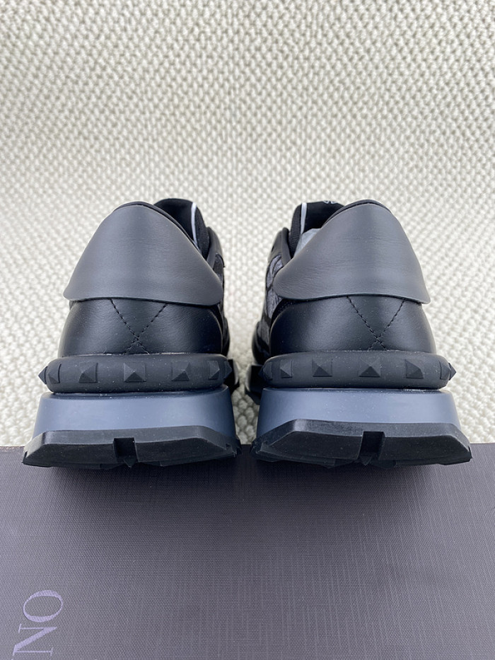 VALENTINO GARAVANI SNEAKER