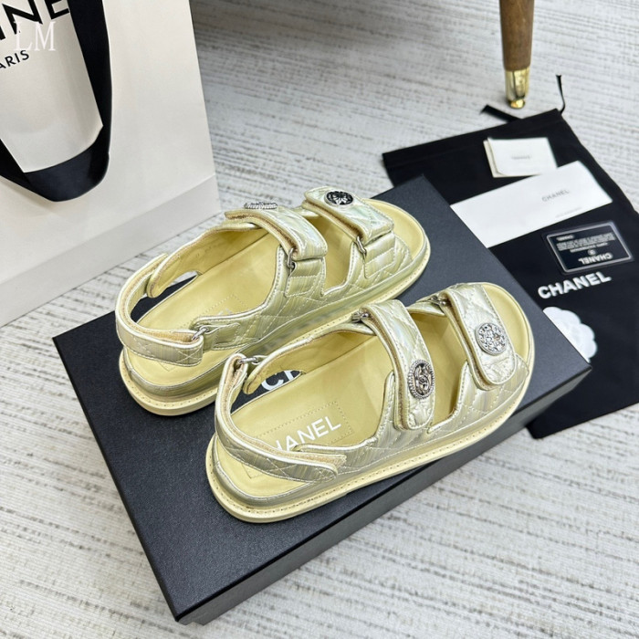 CN Slide Sandal