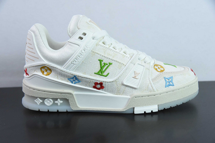 LUSV SNEAKERS