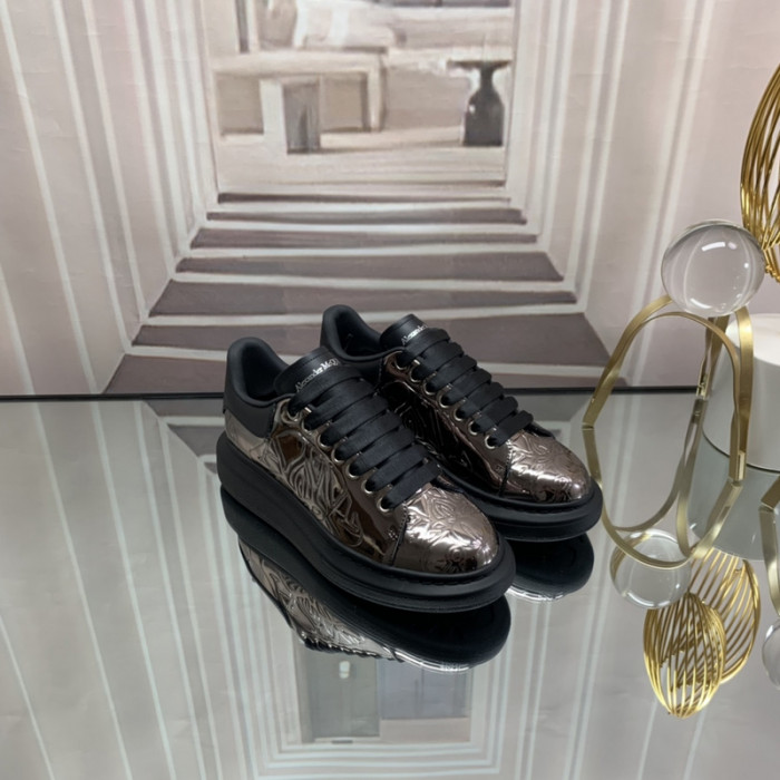 ALEXMQ Sneakers