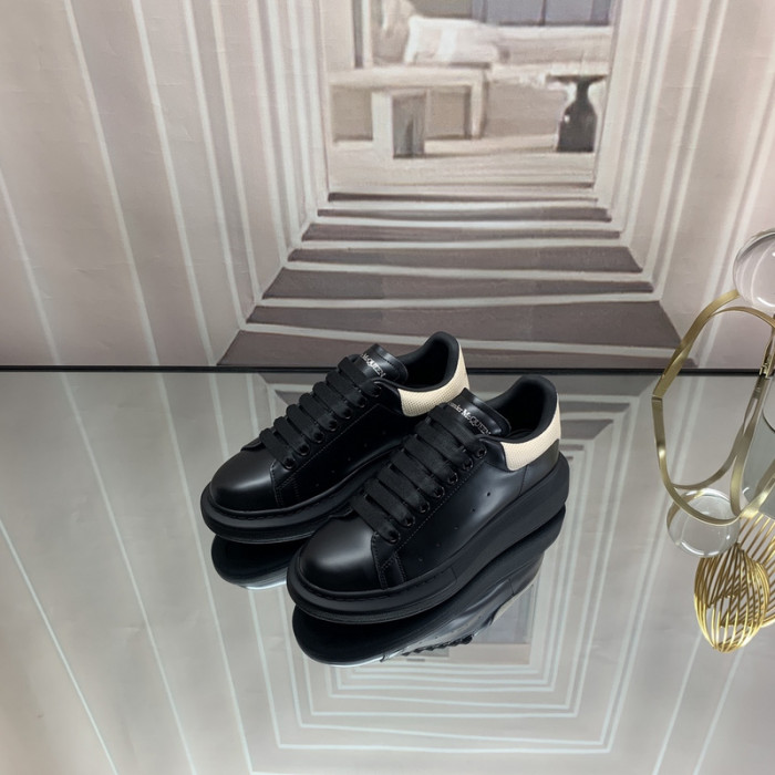 ALEXMQ Sneakers