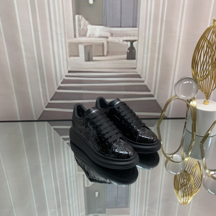 ALEXMQ Sneakers