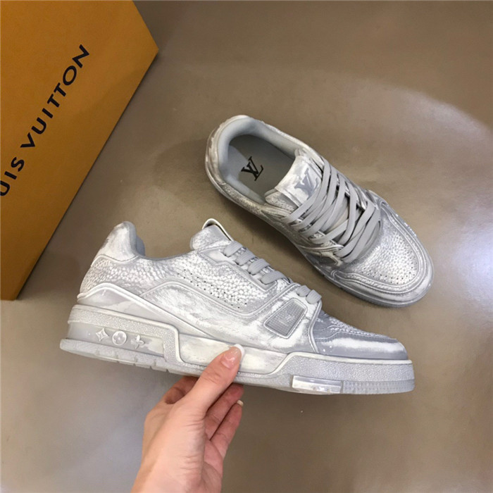LUSV SNEAKERS