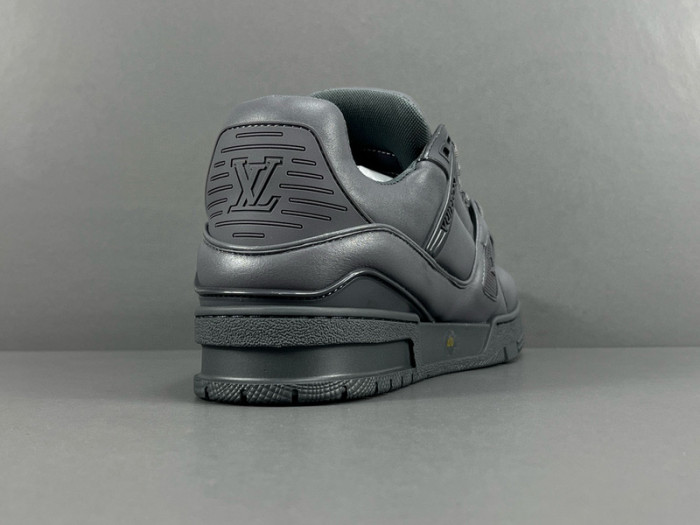 LUSV SNEAKERS