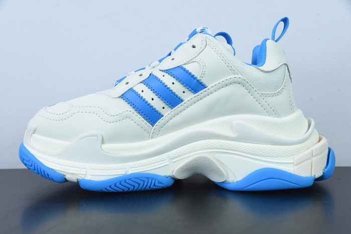 BALCIA Triple S Sneaker