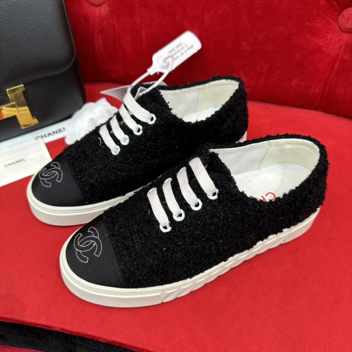 CHNL Sneaker