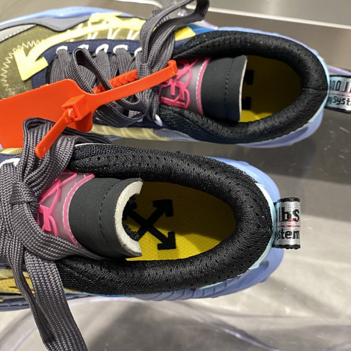 OFW C/O ODSY-1000 SNEAKER