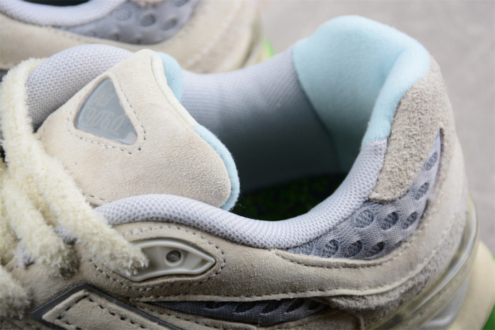 New Balance 9060 Bricks & Wood Men