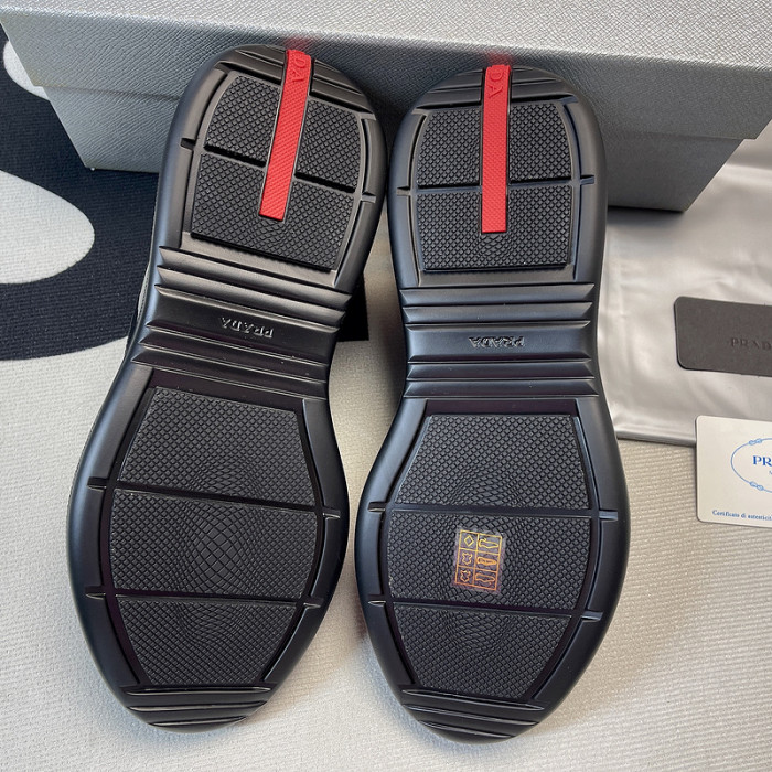 PRDA Sneaker