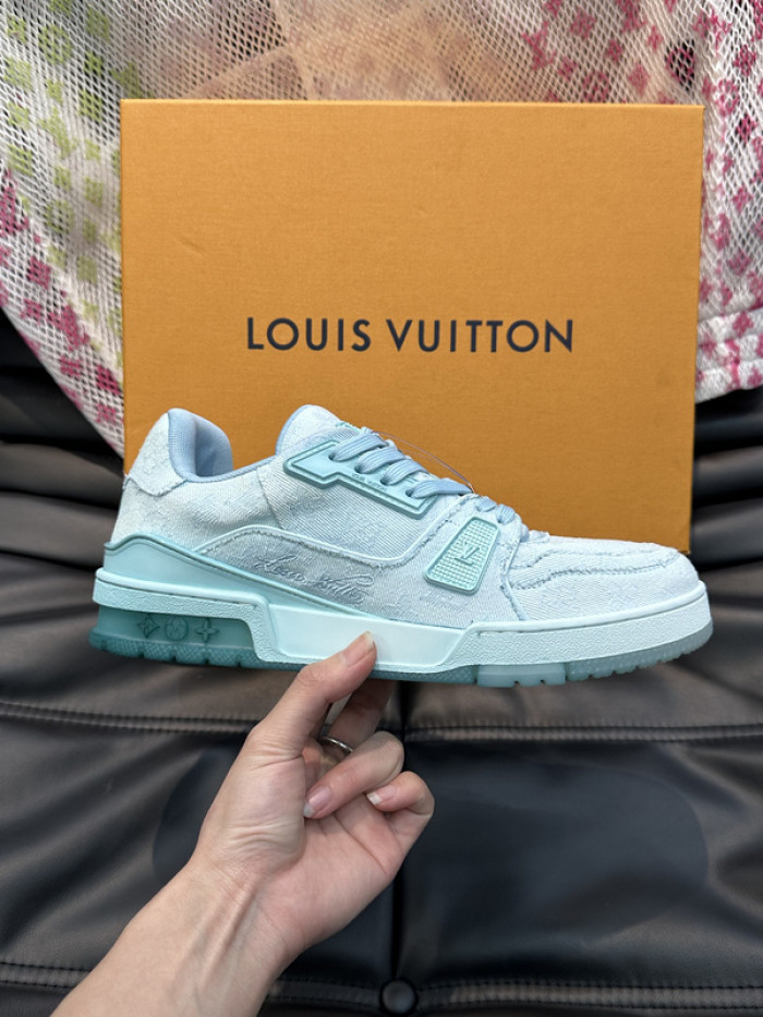 LUSV SNEAKERS