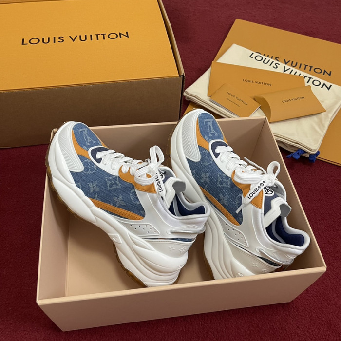 LUSV SNEAKERS