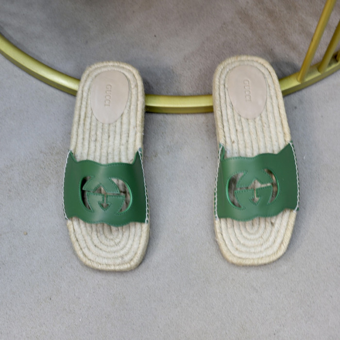 GCI GG Slide Sandal