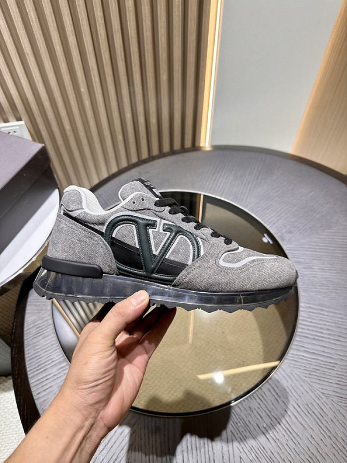 VALENTINO GARAVANI SNEAKER