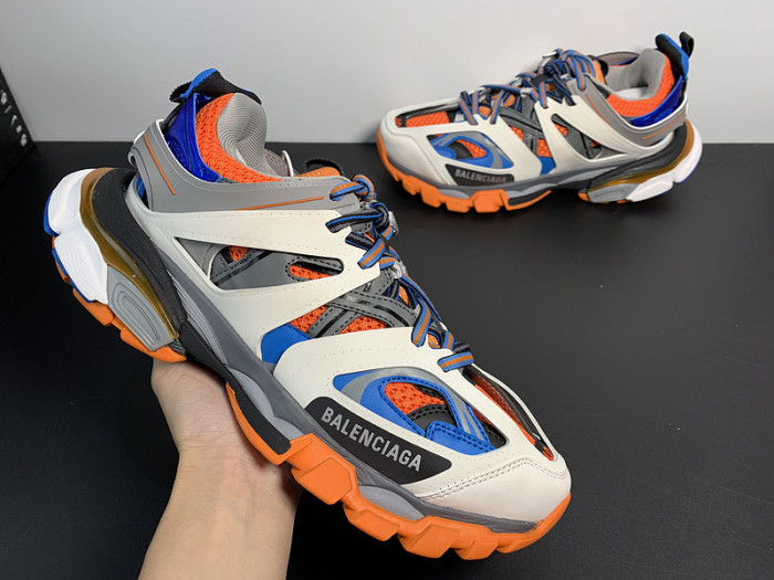 BALCIA Track SNEAKER