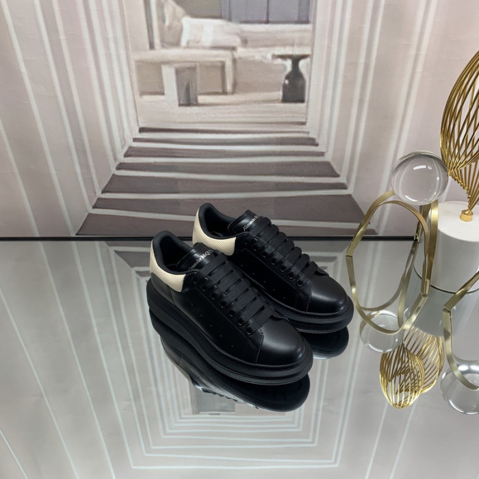 ALEXMQ Sneakers