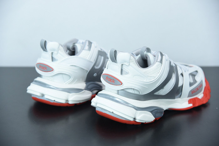 BALCIA Track SNEAKER