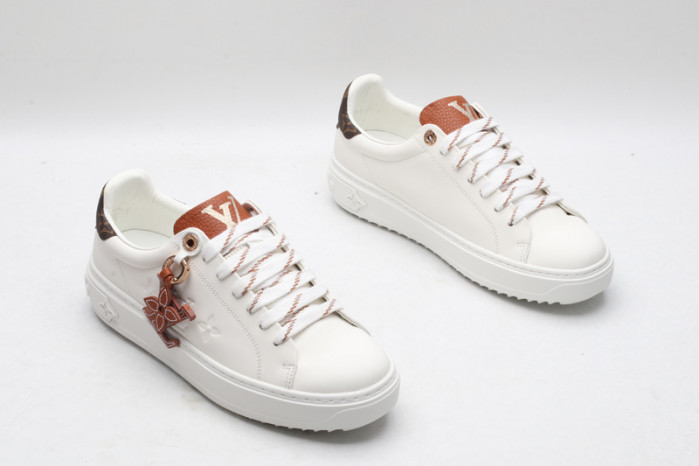 LUSV SNEAKERS