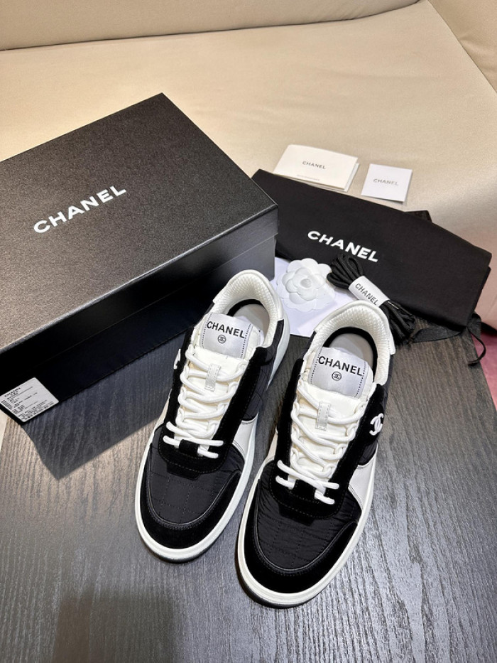 CHNL Sneaker