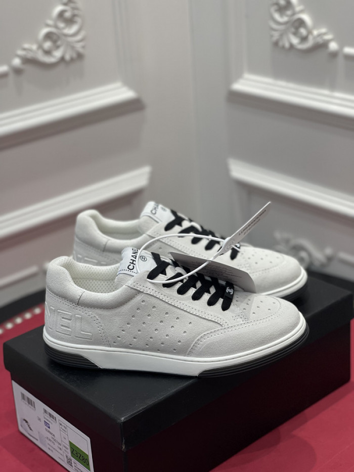 CHNL Sneaker