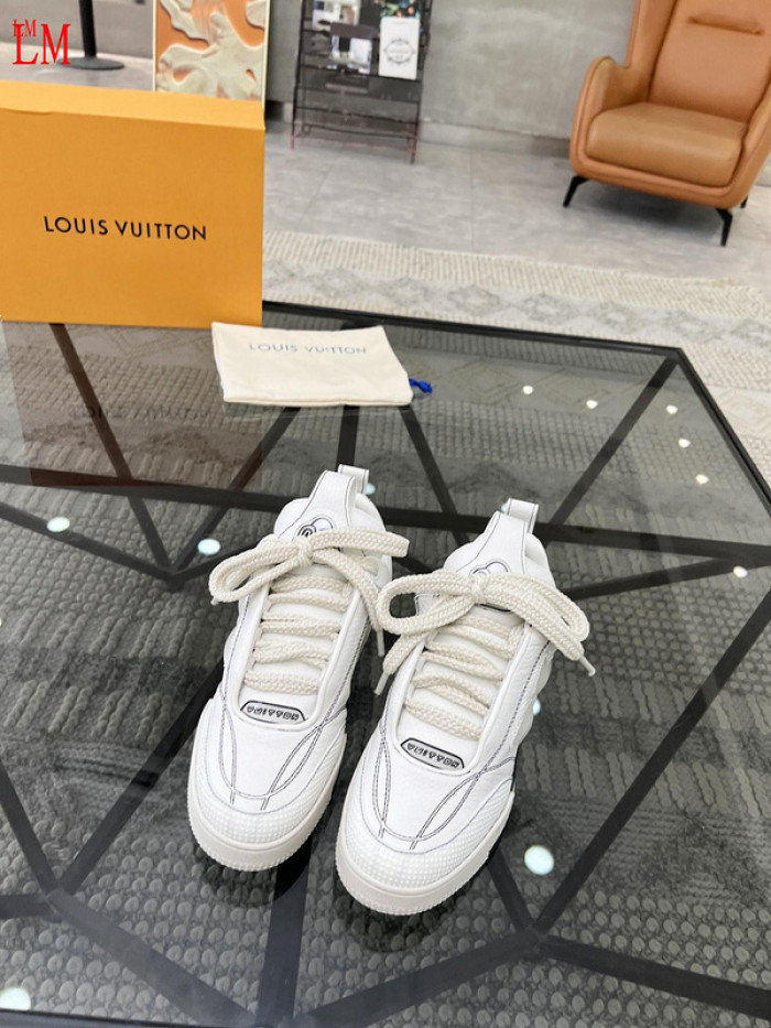 LUSV SNEAKERS