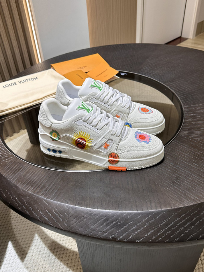 LUSV SNEAKERS