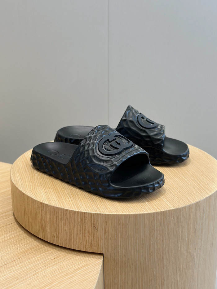 GCI GG Slide Sandal