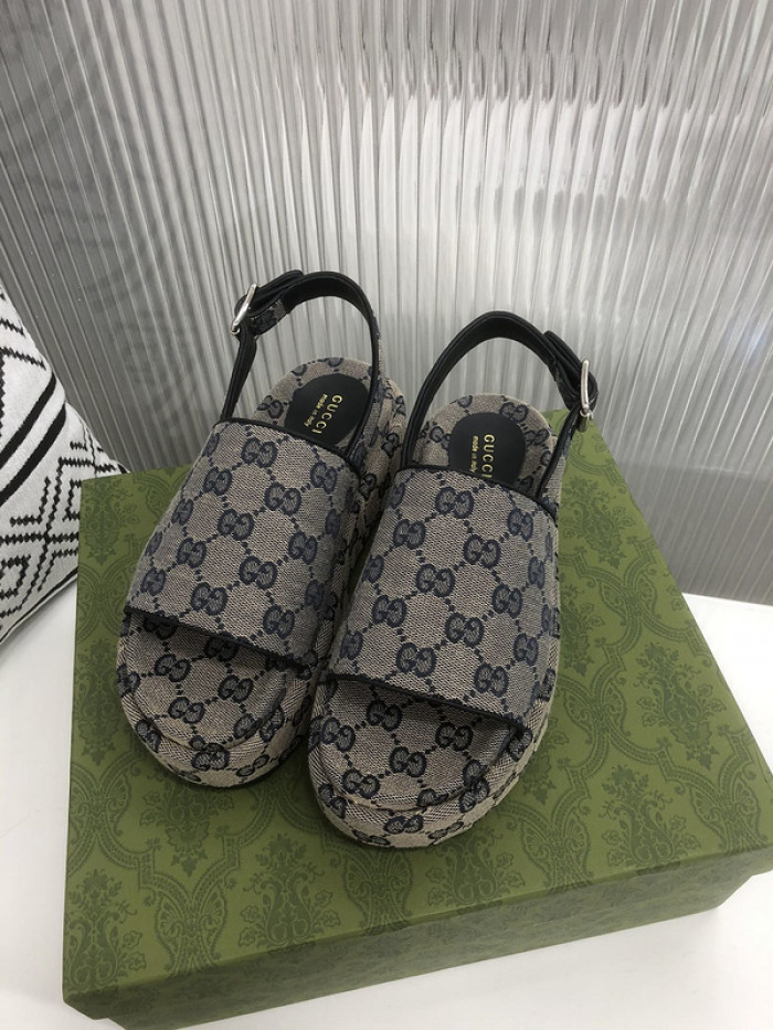 GCI GG Slide Sandal