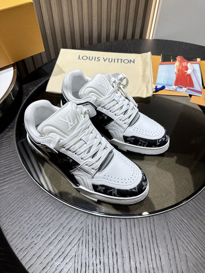 LUSV SNEAKERS