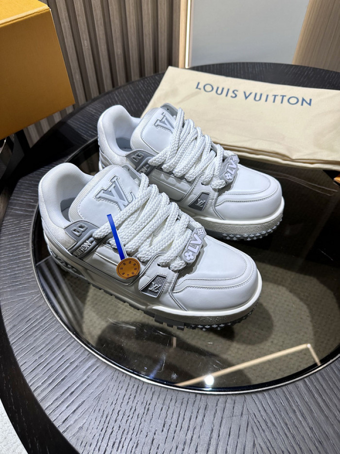 LUSV SNEAKERS