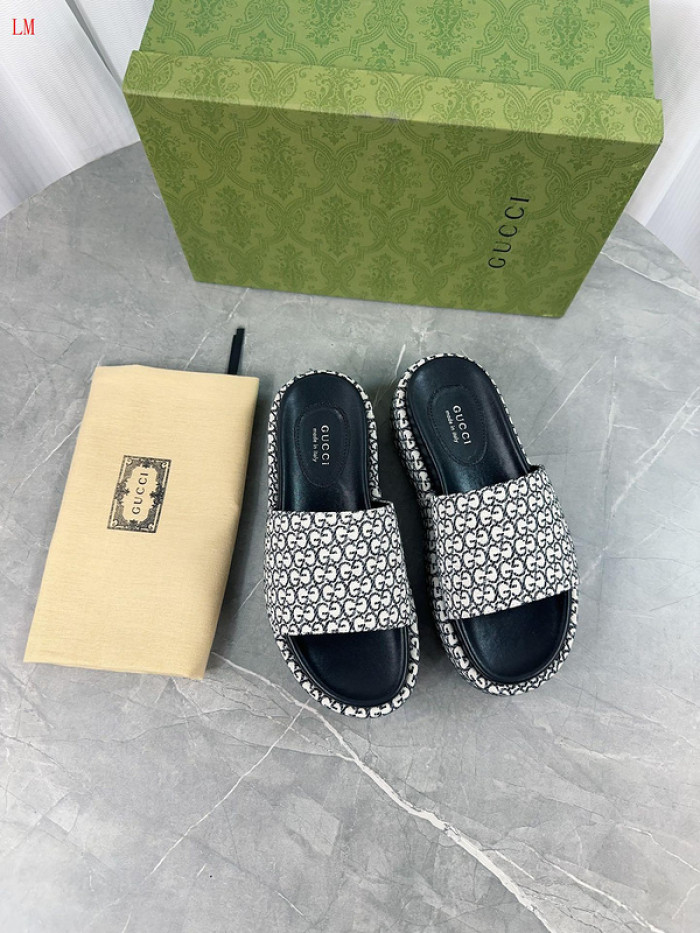 GCI GG Slide Sandal
