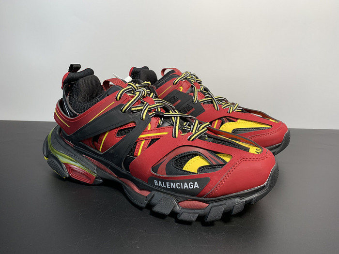 BALCIA Track SNEAKER