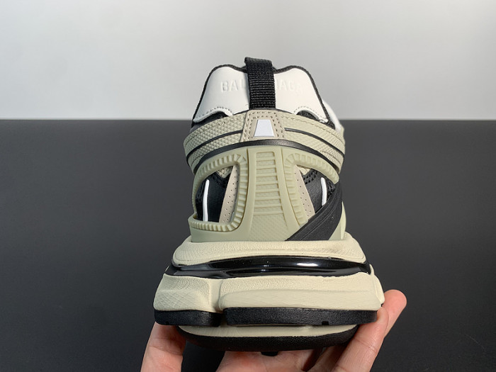 BALCIA Track SNEAKER