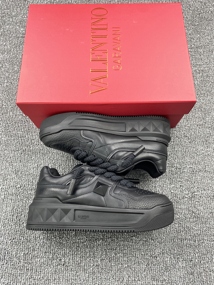 VALENTINO GARAVANI SNEAKER